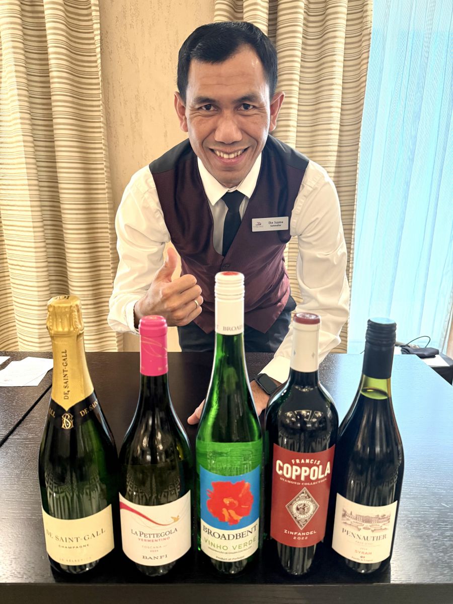 </who>Viking Jupiter wine steward Eka Suyasa led the on-board wine tasting in the ship's specialty Italian restaurant Manfredi's.